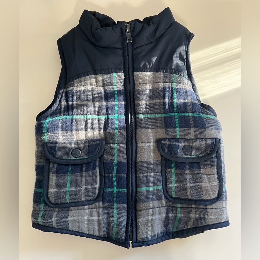 OshKosh Puffer Vest 3T